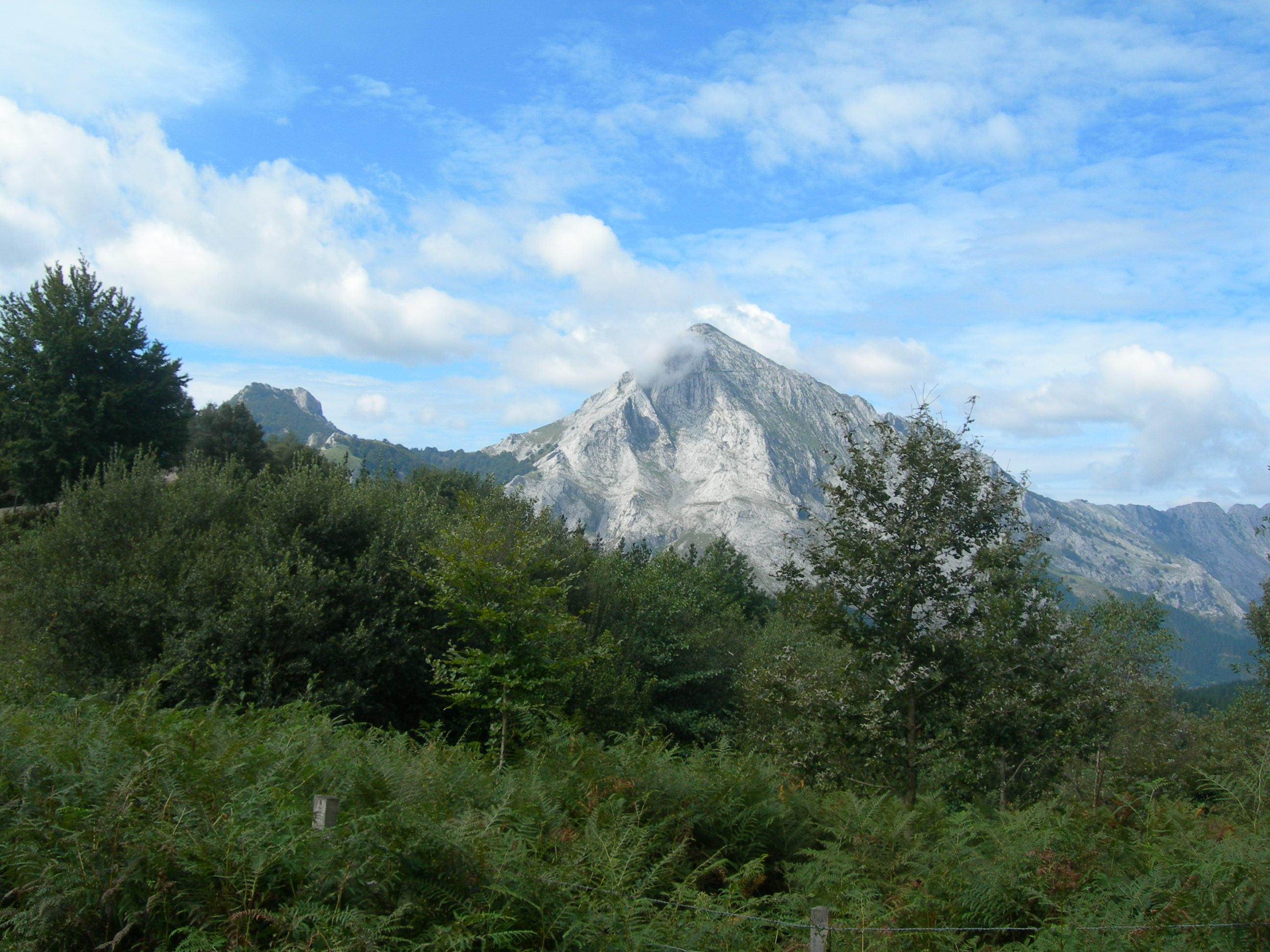 Foto Dia 26- Travesía Urkiola – Anboto (1331 m) - Oleta (Bizkaia - Araba) Mañanera